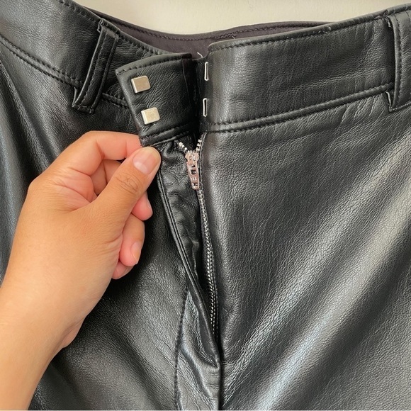 ARITZIA BABATON Command Black Mid Rise Straight Leg Vegan Leather Pants Sz 14 - Picture 5 of 8
